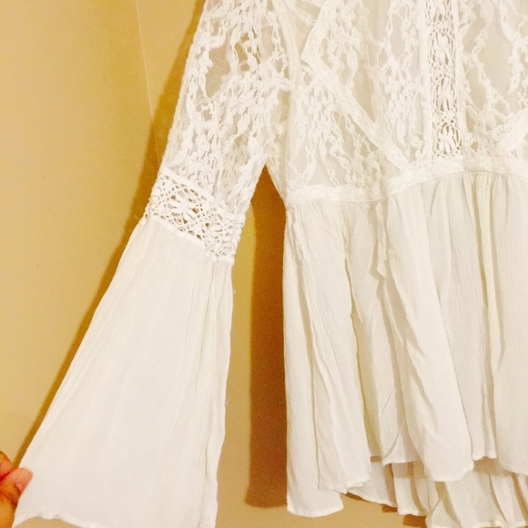 American Eagle Embroidered Mesh Bell-Sleeve Top - Picture 4 of 7